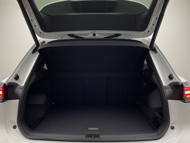 Volkswagen Tiguan Tiguan GOAL 2,0TDI Travel Assist Navi LED Sitzh.