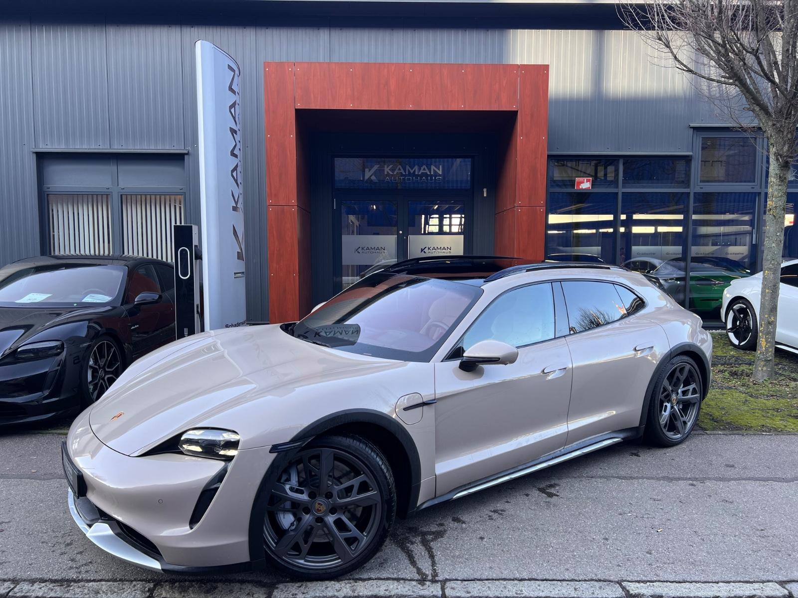 Porsche Taycan Cross Turismo Turbo