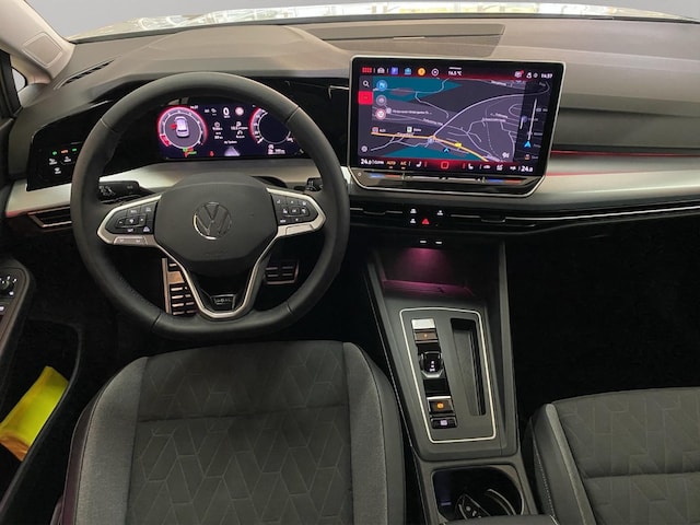 Volkswagen Golf 1.5 eTSI BMT DSG Golf VIII