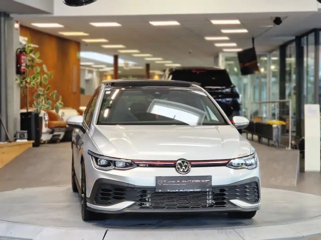 Volkswagen Golf DSG GTI