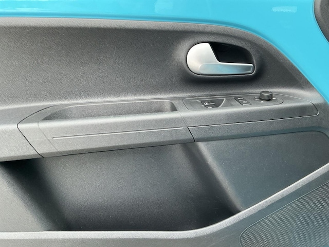 Volkswagen e-up! Move Move up!