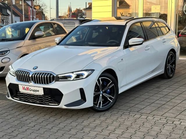 BMW 330 330e M-Sport Touring