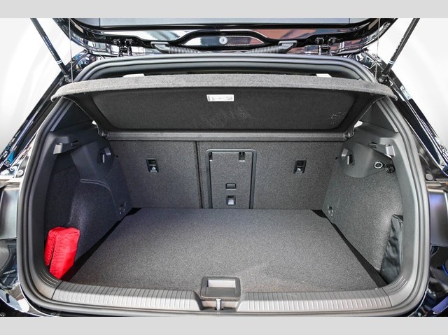 Volkswagen Golf 2.0 TSI DSG Golf VIII