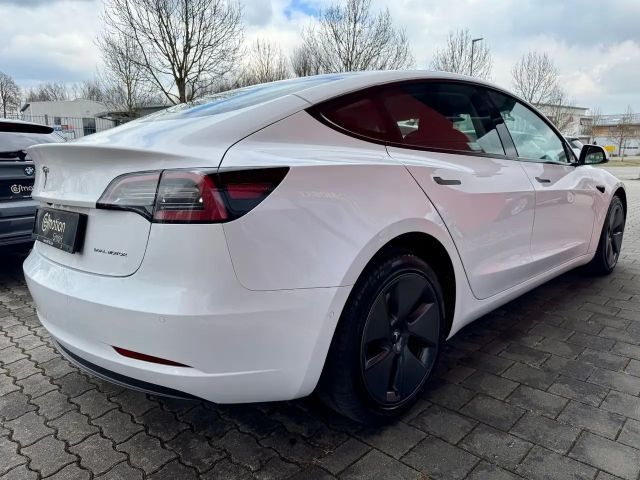 Tesla Model 3 Long Range