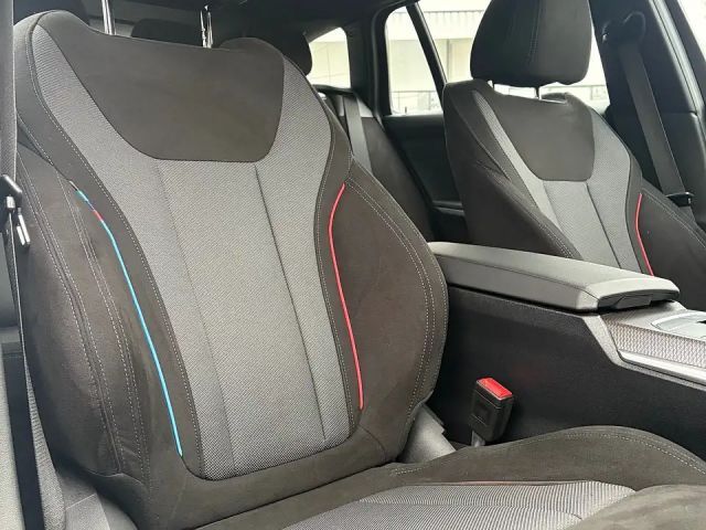 BMW 330 330i Touring xDrive