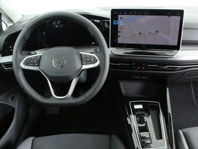 Volkswagen Golf DSG Style eHybrid