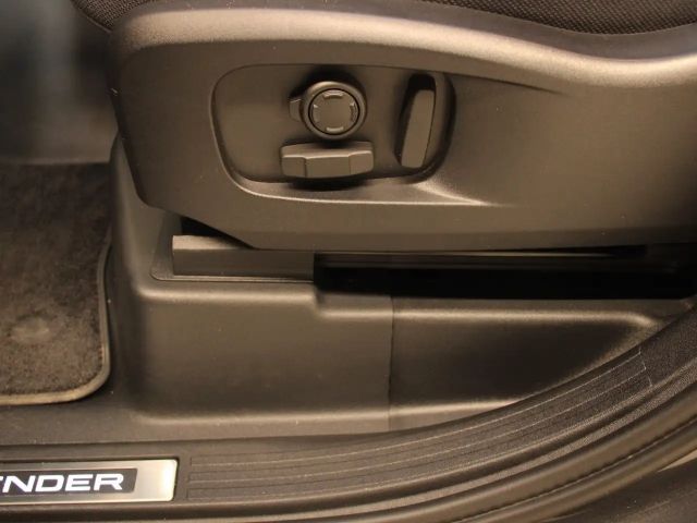 Land Rover Defender 110 Black Pack Dynamic HSE