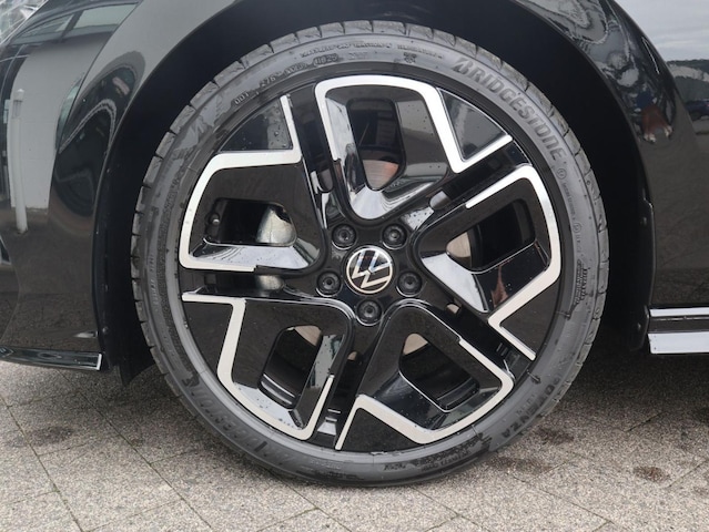 Volkswagen Golf DSG R-Line