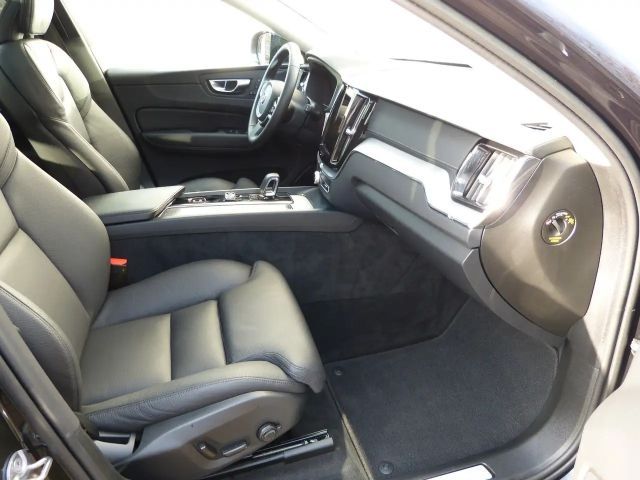 Volvo XC60 AWD Dark Ultimate