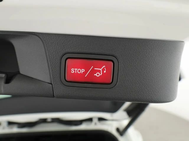 Mercedes-Benz B 200 B 200 d Progressive