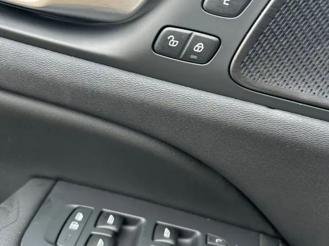 Volvo S60 AWD Dark Plus Recharge