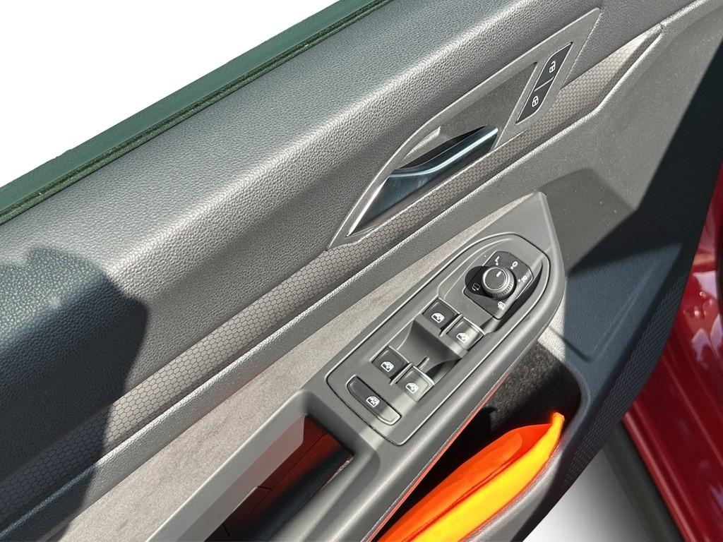 Volkswagen Golf 2.0 TSI DSG GTI Golf VIII IQ.Drive