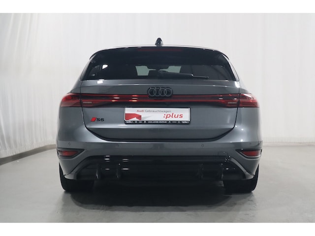 Audi A6 e-tron Avant Quattro