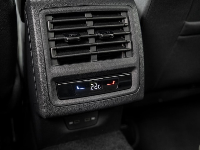 Volkswagen Golf 1.5 TSI DSG