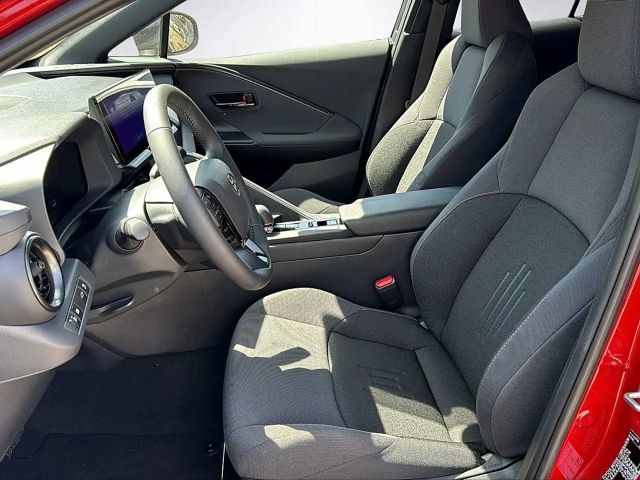 Toyota C-HR Active Hybride