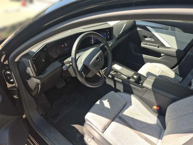 Opel Astra 1.2 Turbo Business Elegance Turbo