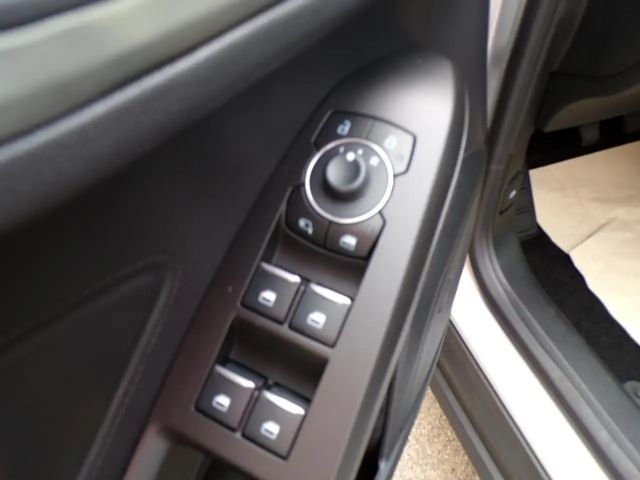 Ford Focus Titanium Wagon