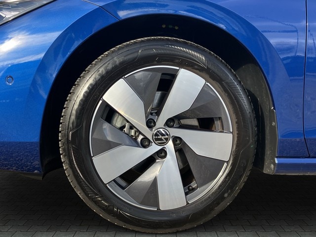 Volkswagen Passat 1.5 eTSI Business DSG Variant