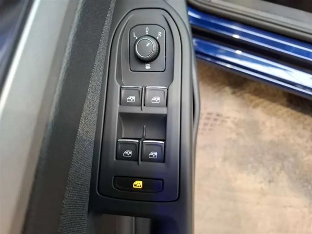 Volkswagen Golf 1.5 eTSI DSG Life