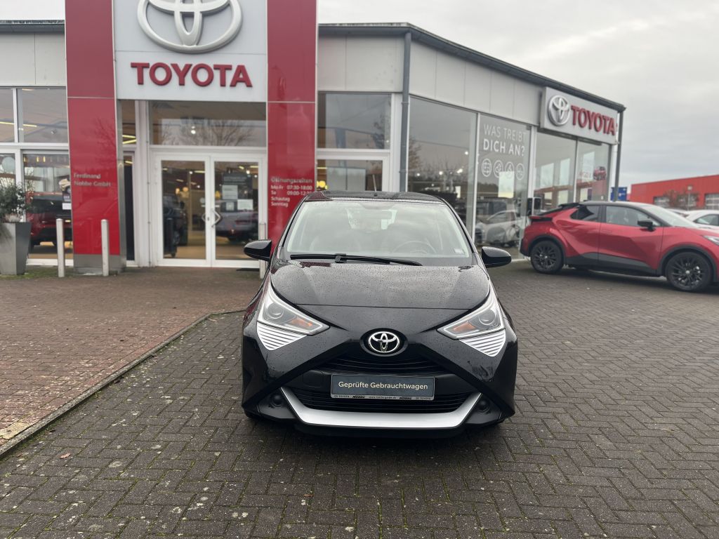 Toyota Aygo 5-deurs Play X-play