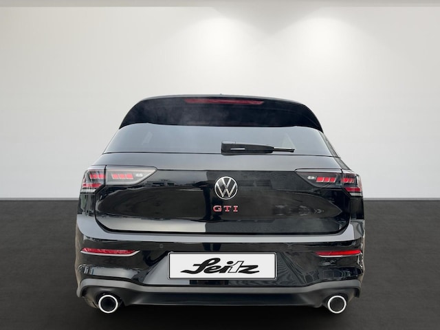 Volkswagen Golf 2.0 TSI Golf VIII