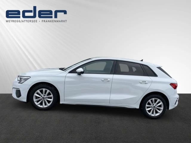 Audi A3 30 TFSI Sedan