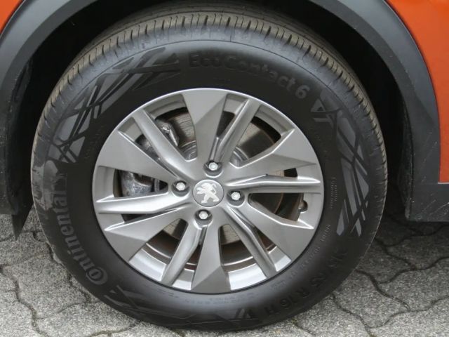 Peugeot E-2008 Active Pack