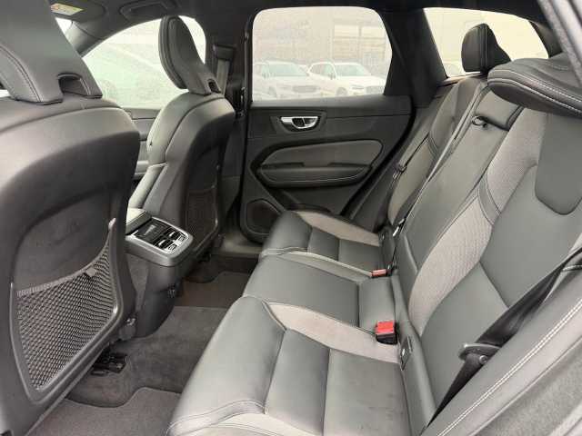 Volvo XC60 AWD Dark Ultimate