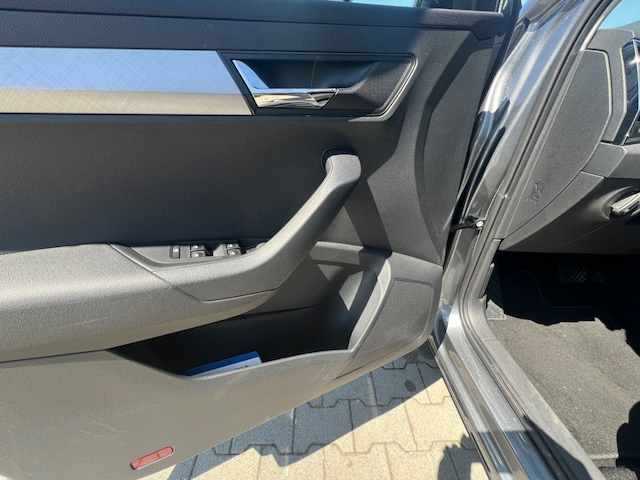 Skoda Karoq 1.5 TSI Selection