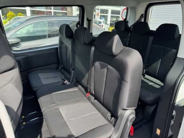 Hyundai Staria Trend