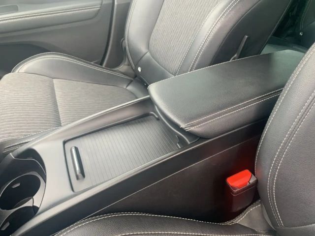 Renault Grand Scenic EDC Grand TCe 140 Techno