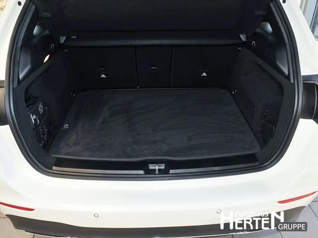 Mercedes-Benz B 180 Progressive Sedan