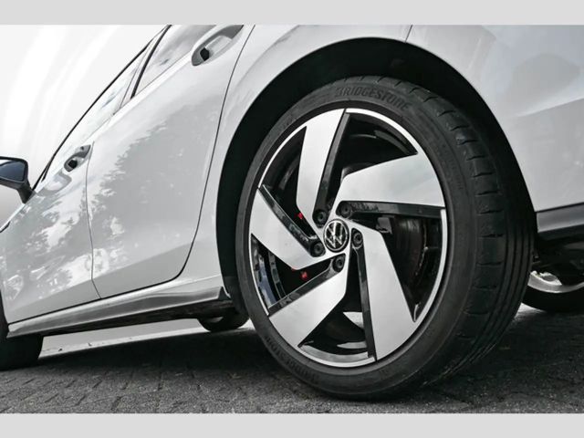 Volkswagen Golf 2.0 TSI DSG GTI