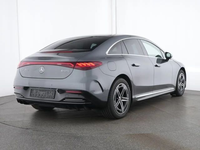 Mercedes-Benz EQE 350 4MATIC AMG Line Sedan
