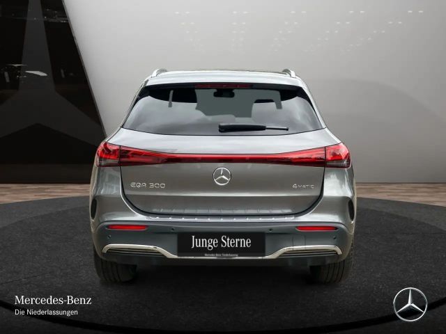 Mercedes-Benz EQA 300 4MATIC AMG Line