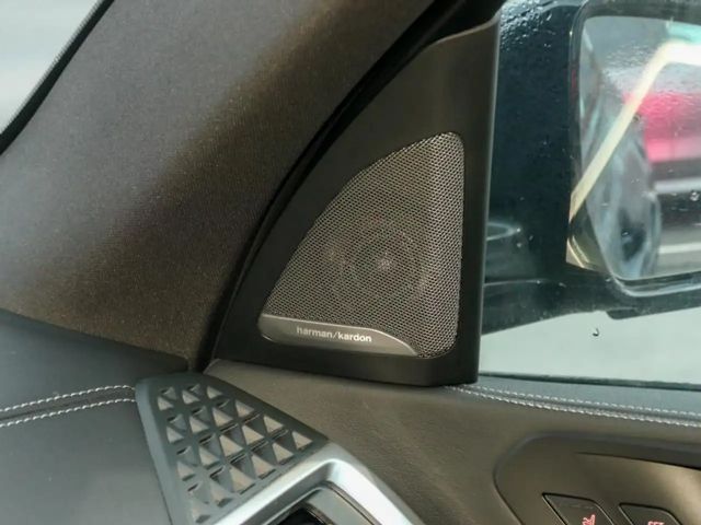 BMW X5 Individual M-Sport xDrive50e