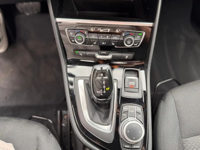 BMW 218 PDC LED-SCHEINWERFER NAVI