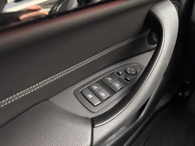 BMW X1 Sport Line xDrive25e