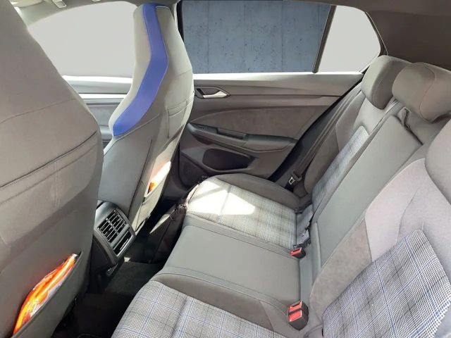 Volkswagen Golf GTE eHybrid