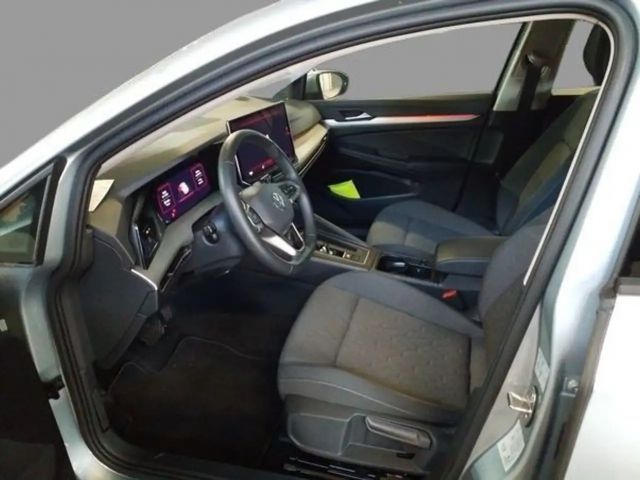 Volkswagen Golf 1.5 eTSI Golf VIII Life