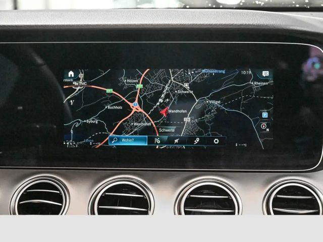 Mercedes-Benz E 220 AVANTGARDE E 220 d Estate