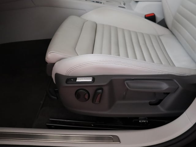 Volkswagen Passat 2.0 TDI DSG Variant