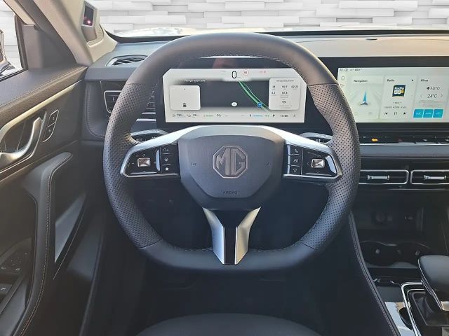 MG HS Luxury
