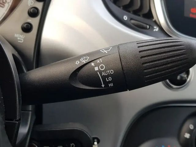 Fiat 500C 1,0 Hybrid "Hey Google" -AndroidAuto