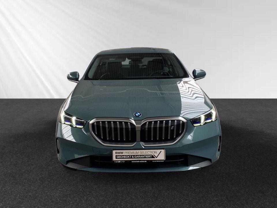 BMW i5 Sedan eDrive40