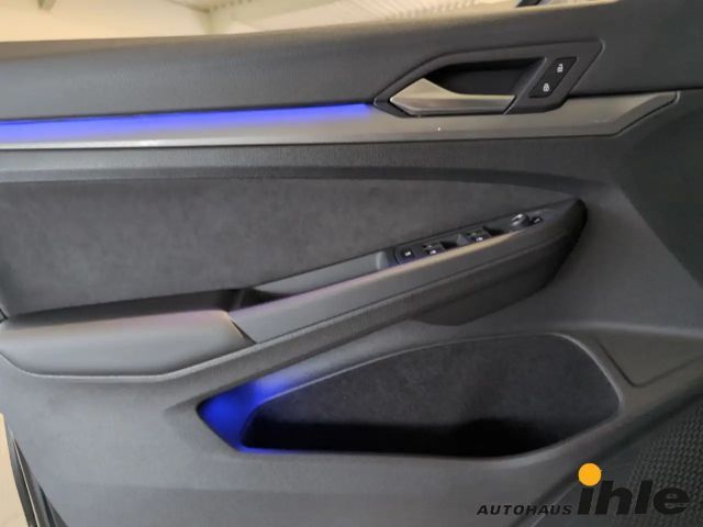 Volkswagen Golf DSG Golf VIII Style Variant