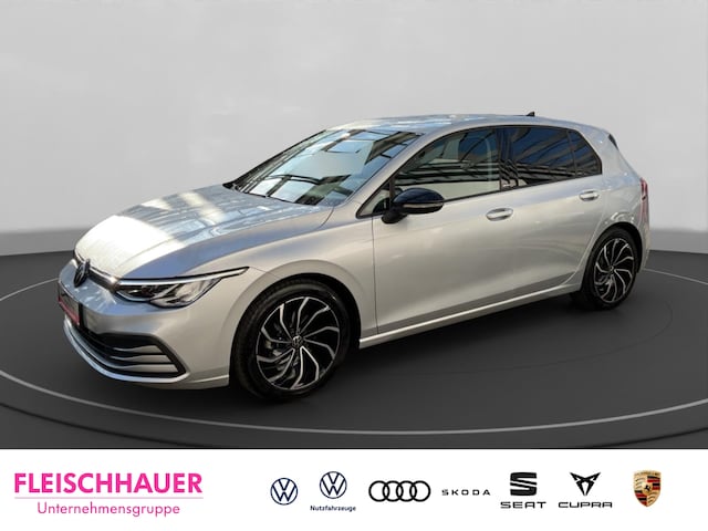 Volkswagen Golf 1.5 eTSI DSG Golf VIII