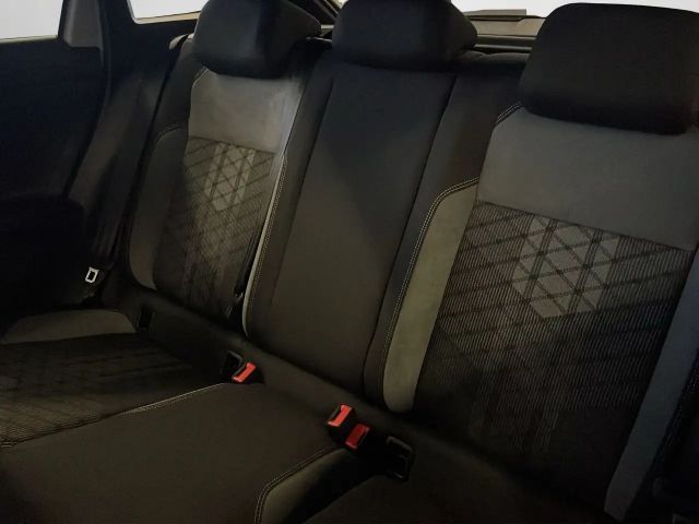 Volkswagen Taigo 1.0 TSI DSG IQ.Drive R-Line