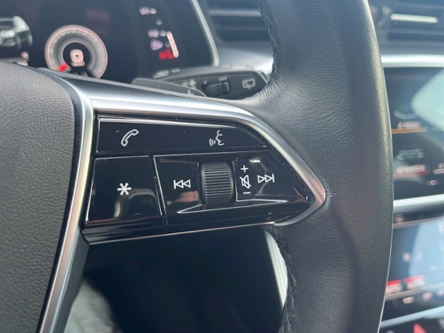 Audi A6 40 TDI Avant S-Tronic