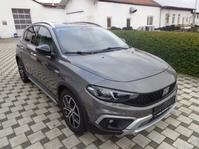 Fiat Tipo Cross